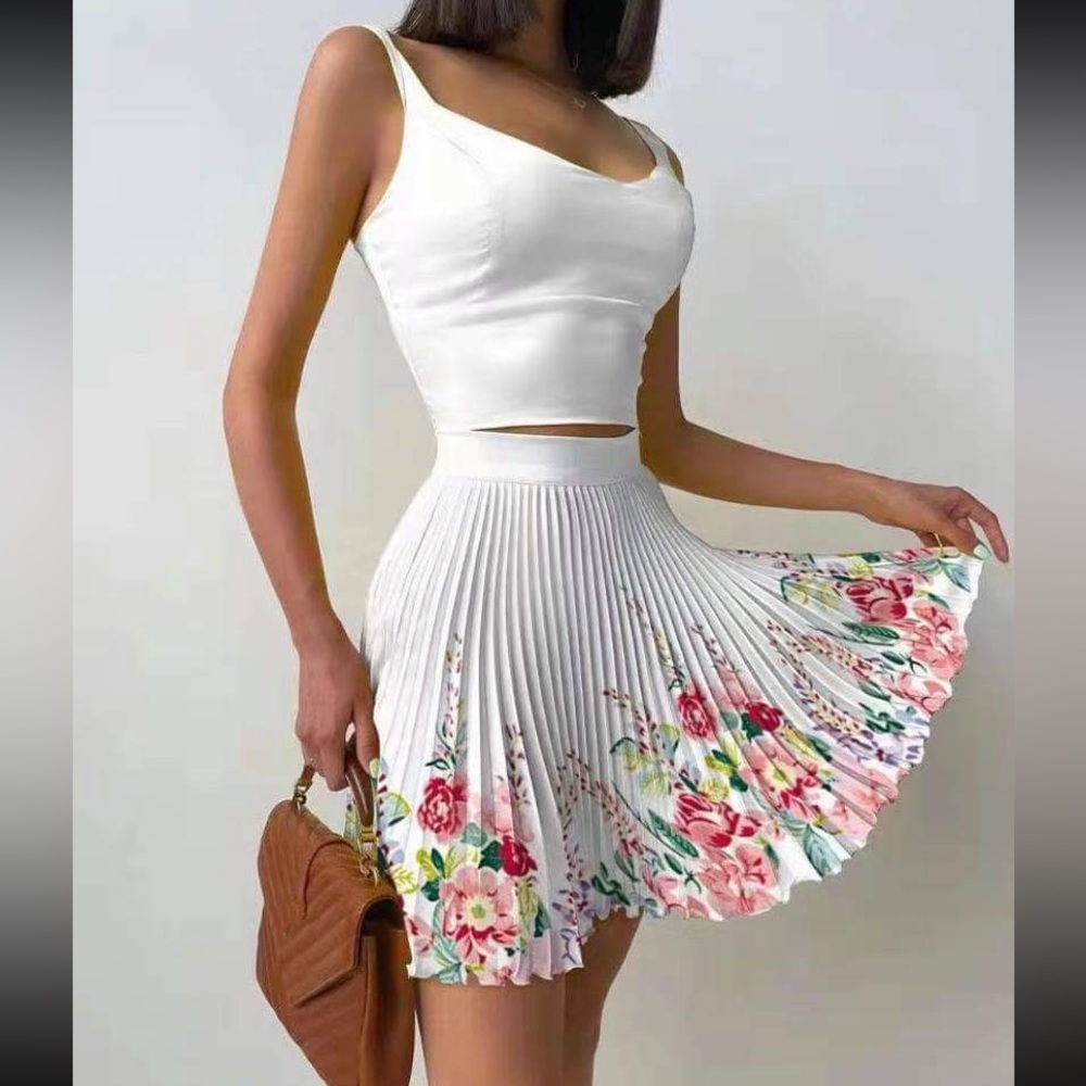 White Skirt Set With Floral Print